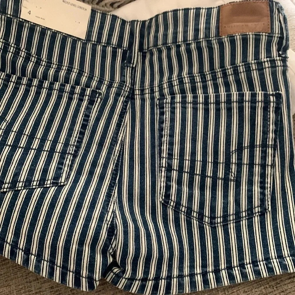 American Eagle AE High Rise Shortie Striped Denim Shorts Jean Size 4 - Picture 5 of 7